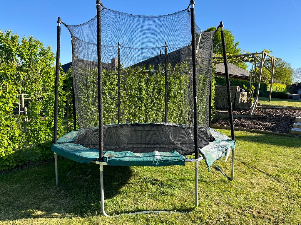 trampoline, Enlèvement, Utilisé
