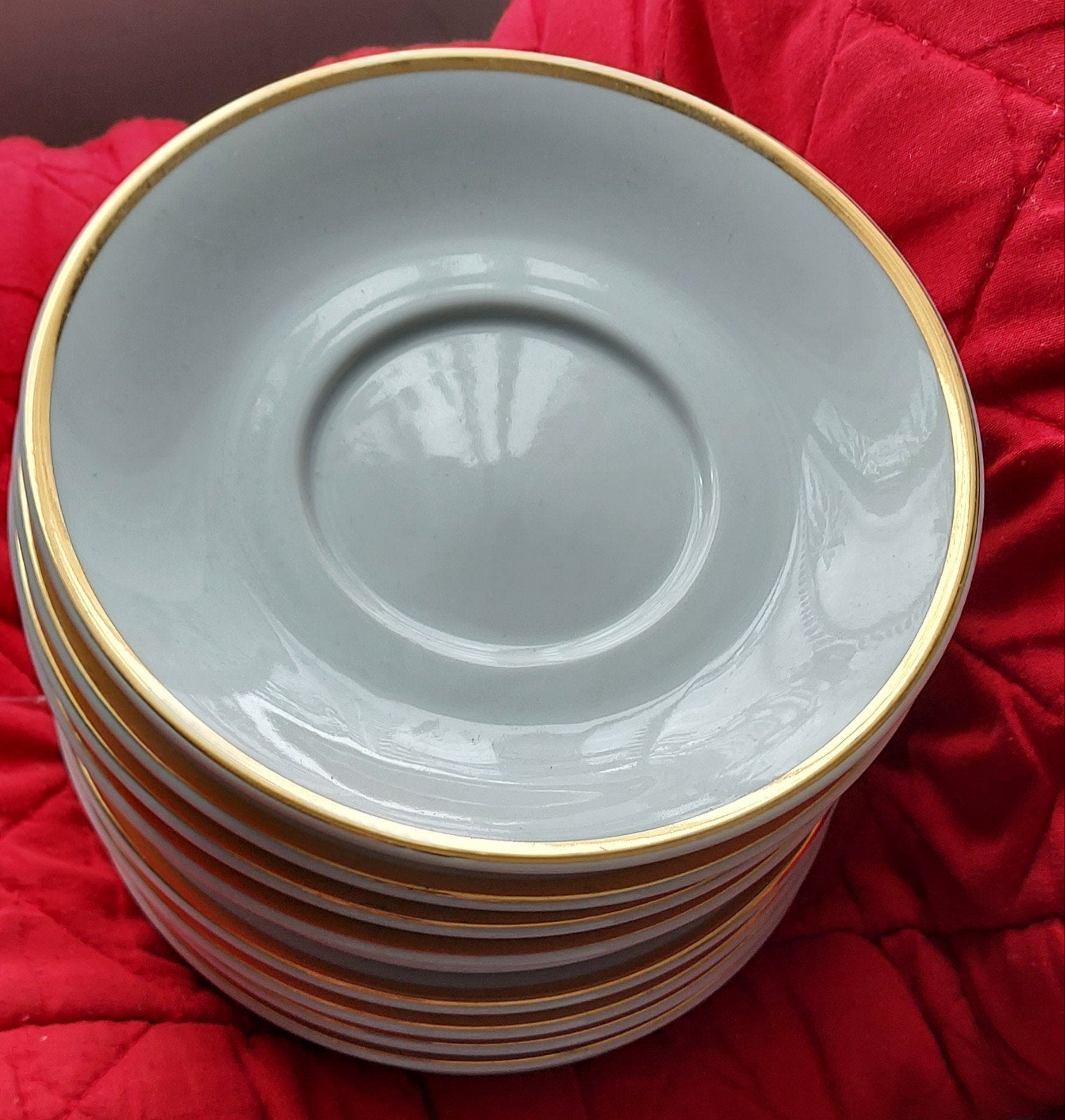 10 petites assiettes 15cm, Enlèvement ou Envoi