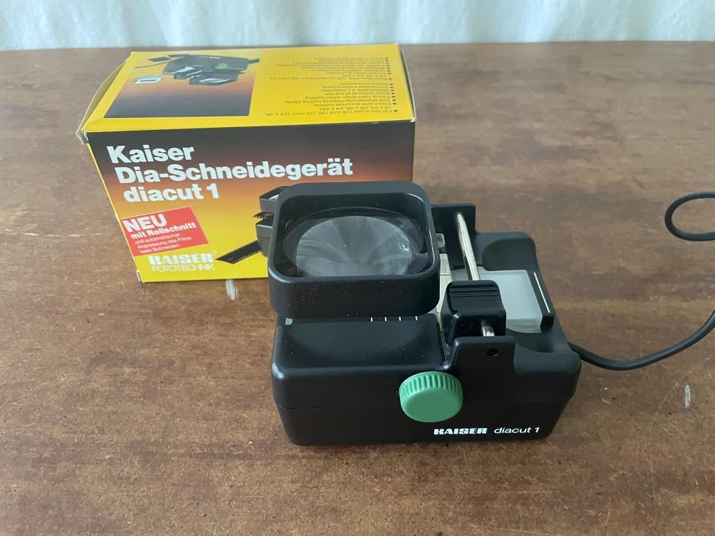 Diasnijder / diaramen / dia opbergdozen, Ophalen, Zo goed als nieuw