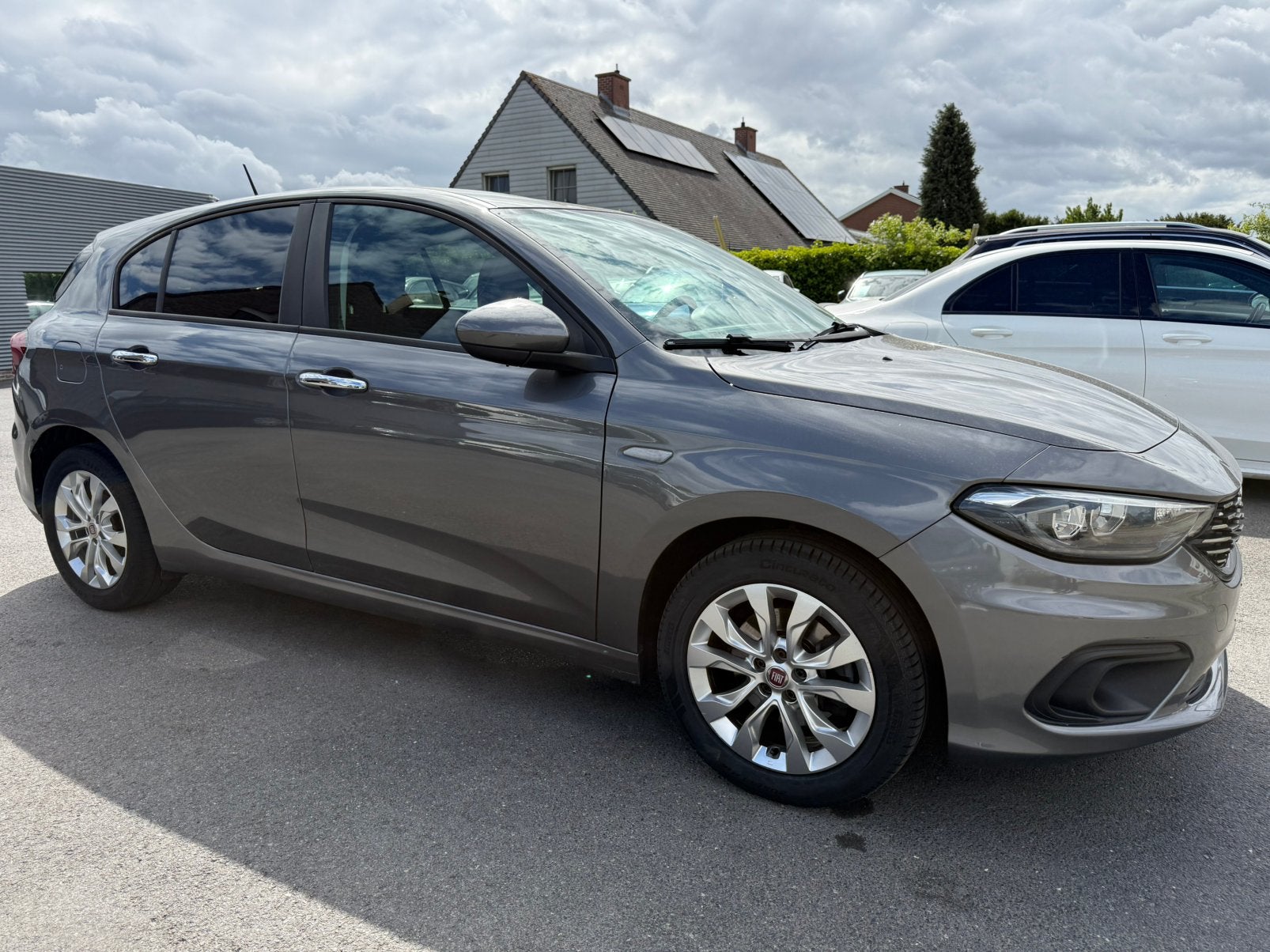 Fiat Tipo 1.4 Benzine | 2019 | 107.000 km | Manueel, Auto's, Fiat, Voorwielaandrijving, Stof, 174 g/km, Euro 6