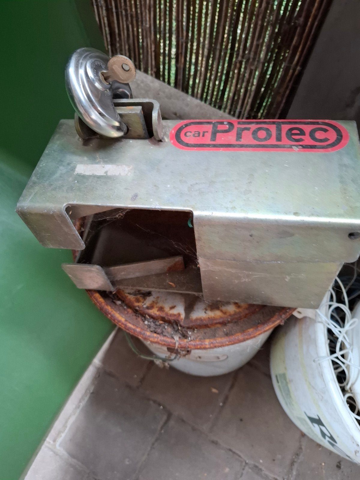 hangslot voor caravan, Ophalen