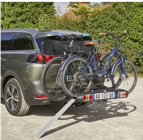 Fietsendrager Mottez op trekhaak voor 2 elektrische fietsen, Autos : Divers, Porte-vélos, Comme neuf, Support d'attelage, 2 vélos