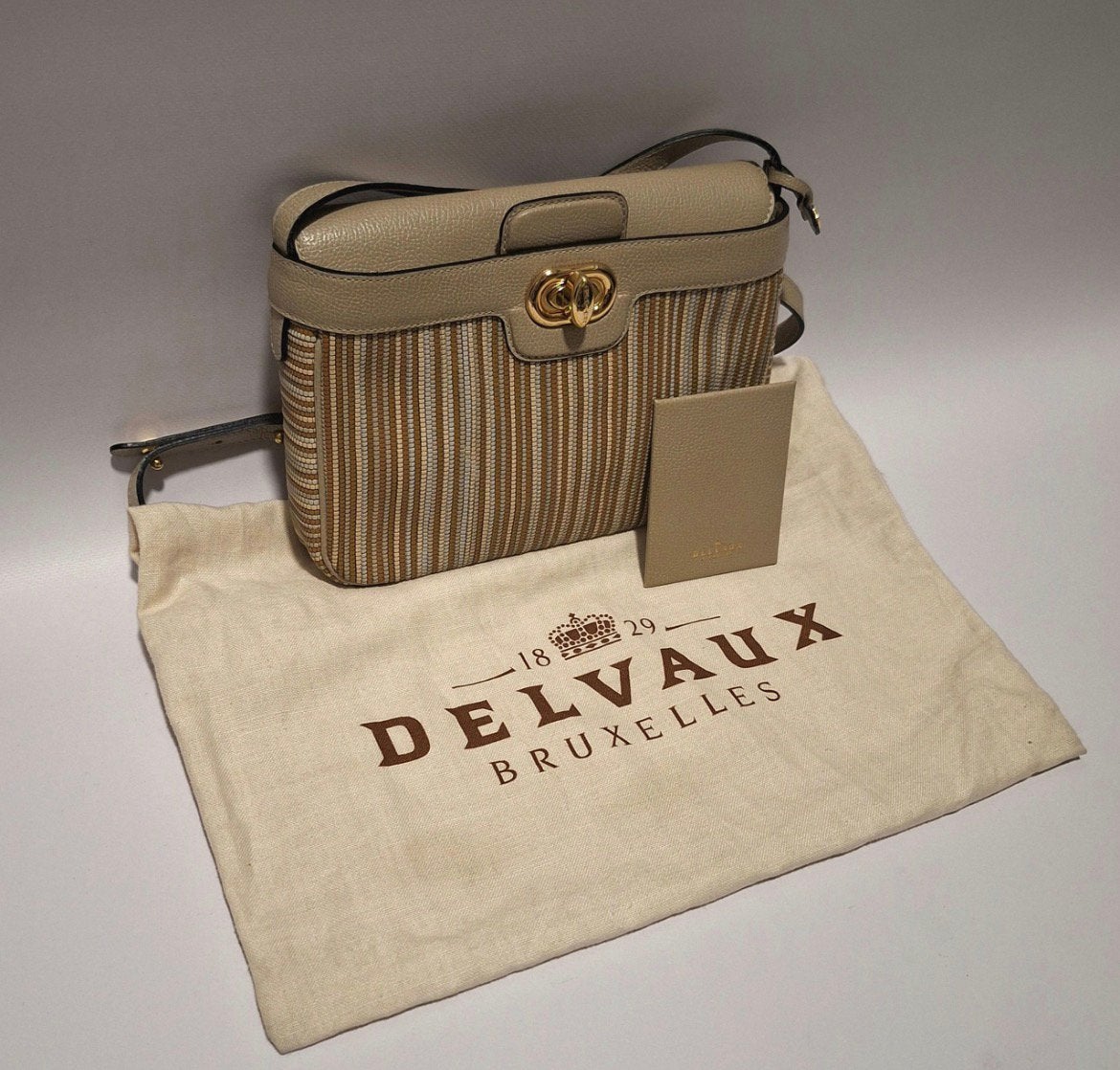 Delvaux merlot toile de cuire, Enlèvement ou Envoi, Comme neuf