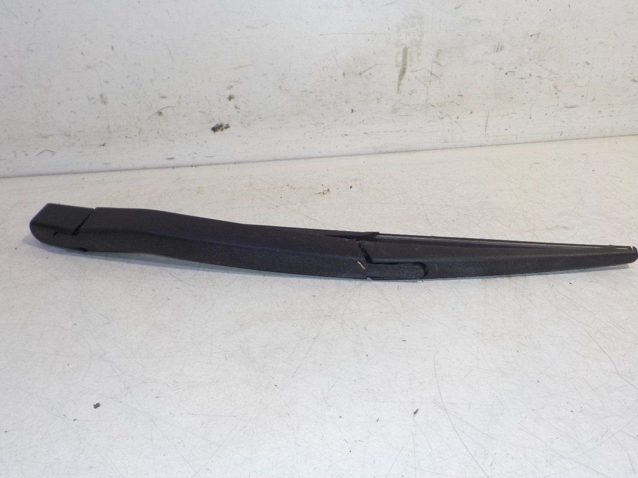 Ruitenwisserarm achterruit Fiat Punto, Auto-onderdelen, Onderdelen@venauto.nl, Van der Ven Autorecycling B.V., Gebruikt, Ettenseweg 76, 4706 PB Roosendaal, The Netherlands