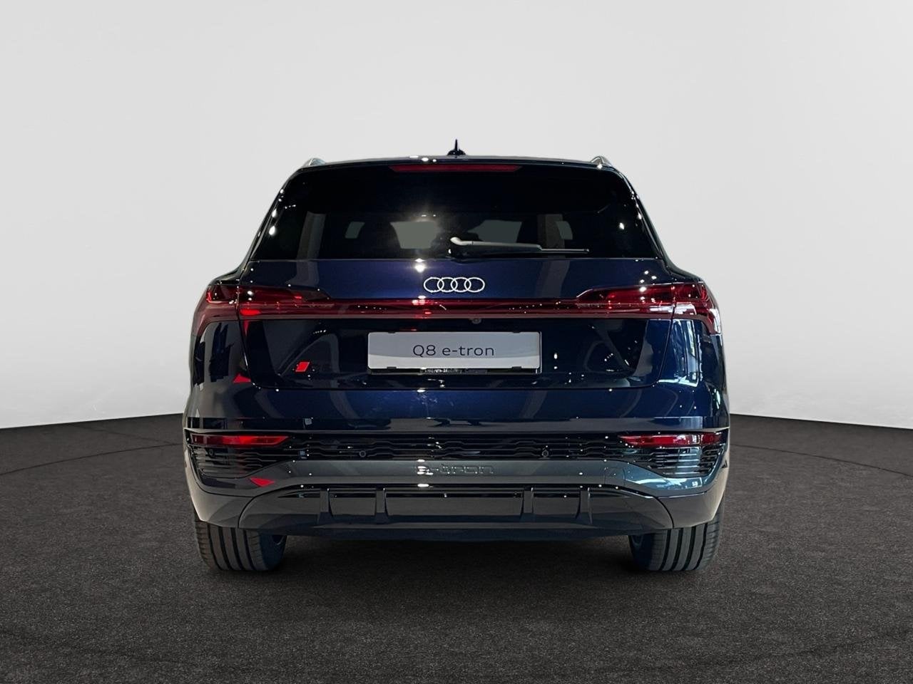 Audi Q8 e-tron S line 55 quattro 300,00 kW, Autos, Achat, Q8 e-tron, Automatique, https://public.car-pass.be/vhr/0a619cc0-f991-48e4-8937-c4dea11ed7ca