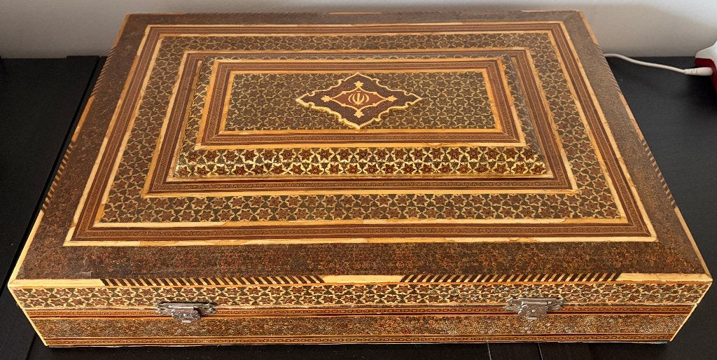 Grande Boite à Koran Iranienne en Bois Précieux, Antiquités & Art, Art | Art non-occidental, Enlèvement ou Envoi, Bois, Boîte