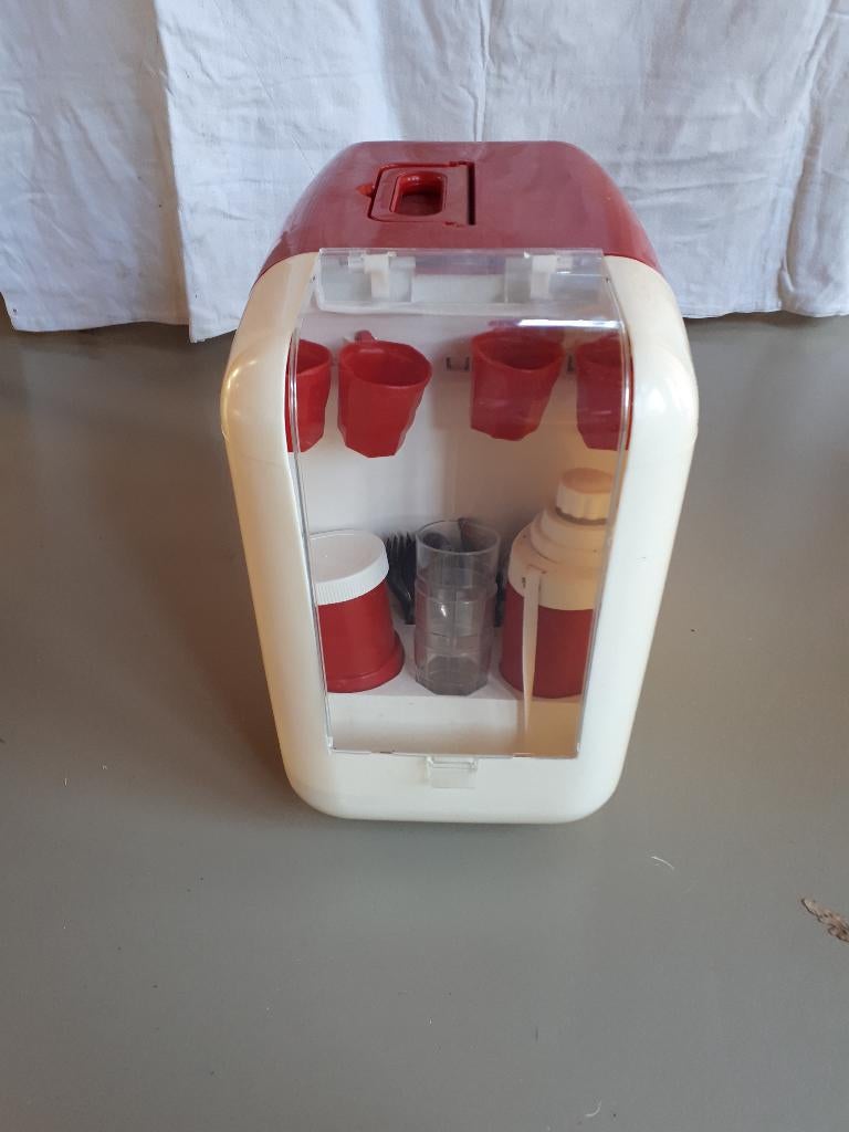 Koelbox met picnicmateriaal voor 4 personen, Ophalen, Gebruikt