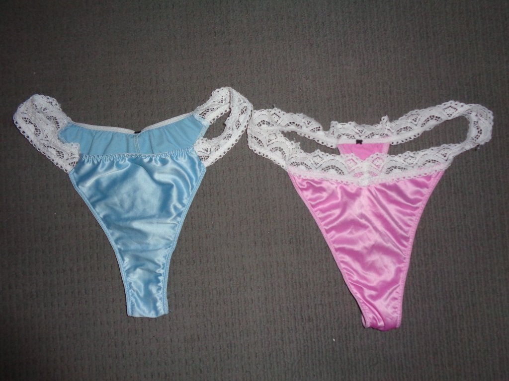 2 satijn strings TEZENIS, Kleding | Dames, Ondergoed en Lingerie, Verzenden, String