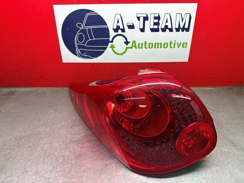 FEU ARRIÈRE GAUCHE Peugeot 207 SW (WE / WU) (|6350CT|), Kontakt-peugeot@peugeot.com, Utilisé, Peugeot Deutschland GmbH, Bahnhofsplatz
65423  Rüsselsheim, DE
