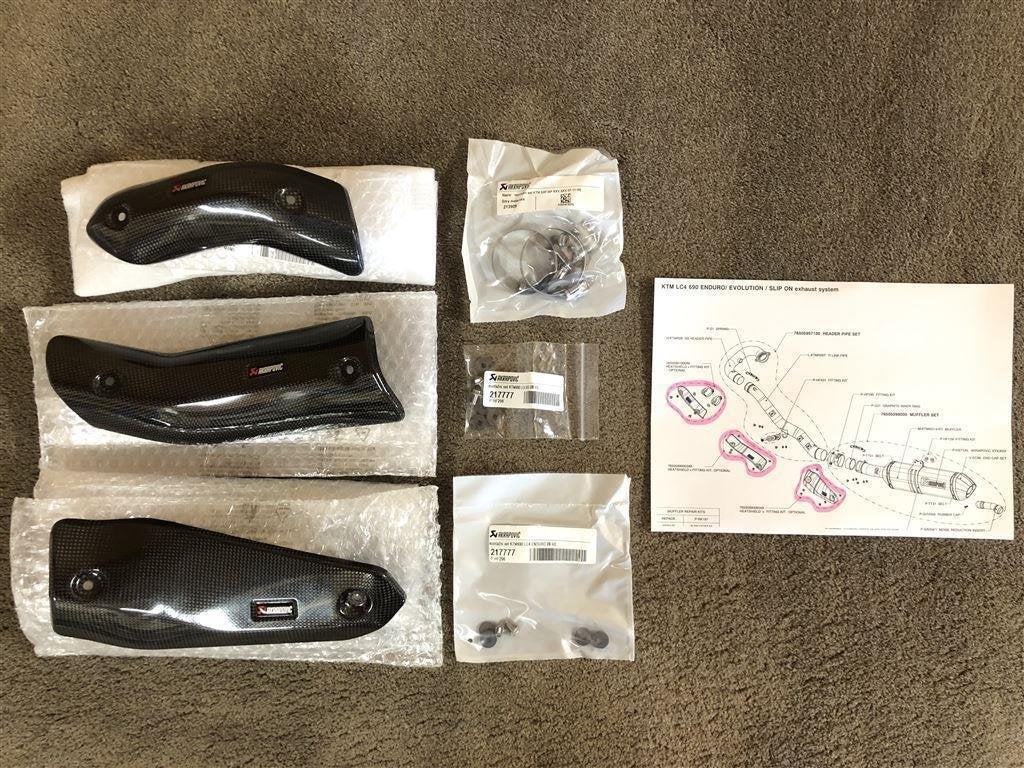 Akrapovic carbon hitteschilden KTM 690 SMC R Enduro R 690SMC, Motoren, Verzenden, Nieuw
