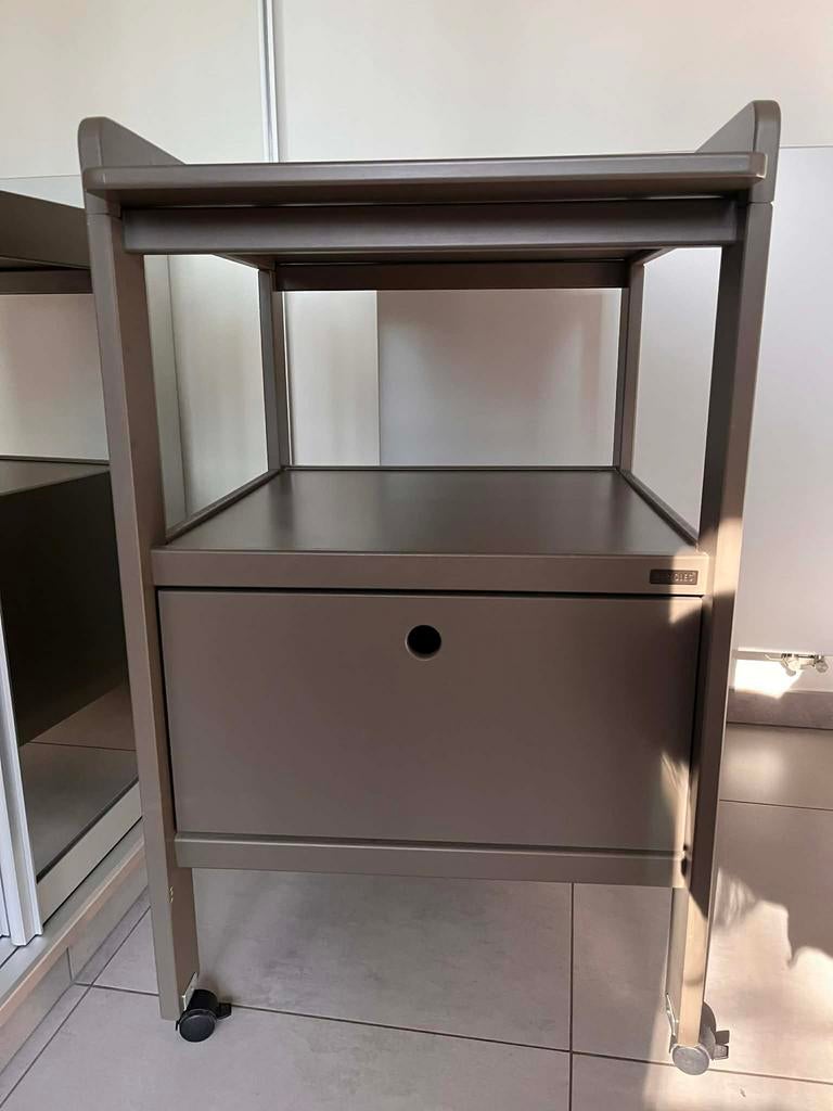 Verzorgingtafel, Ophalen, Gebruikt