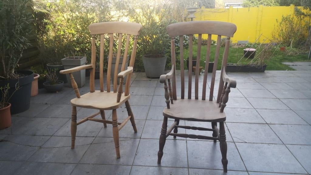 2 engelse stoelen met hoge rugleuning., Antiek en Kunst, Ophalen