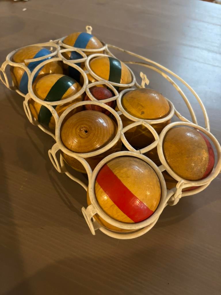 Pétanque, Antiquités & Art, Enlèvement