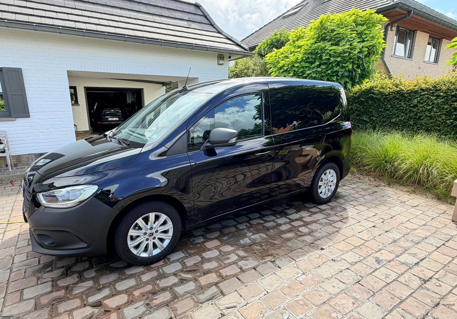 Citan 110, Auto's, Voorwielaandrijving, Electronic Stability Program (ESP), 1600 cc, Zwart