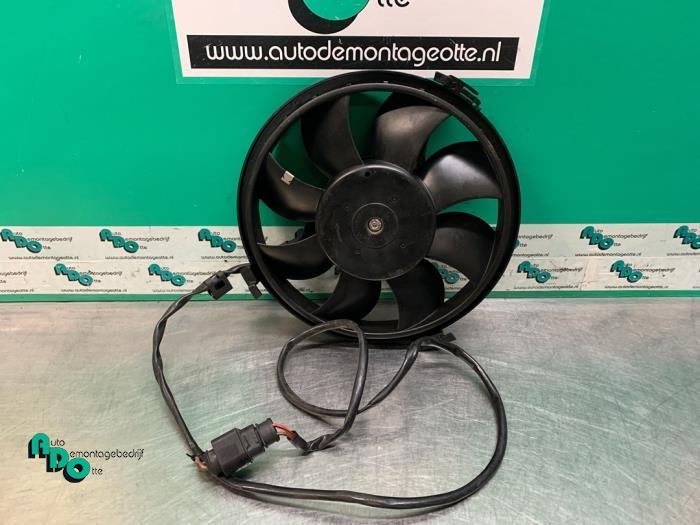 Ventilateur clim d'un Audi A4 (A4 99-), Autos : Pièces & Accessoires, Climatisation & Chauffage, Audi, Utilisé, 3 mois de garantie