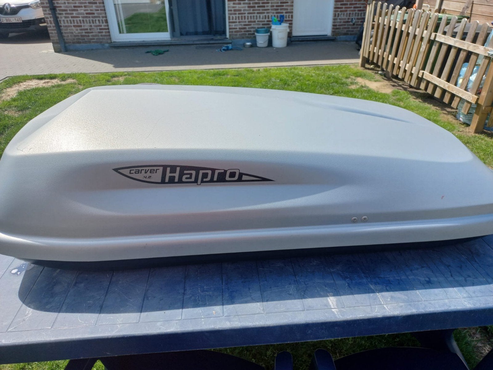 Aero- dynamische Dakkoffer Hapro Carver 4.2, in goede staat, Ophalen