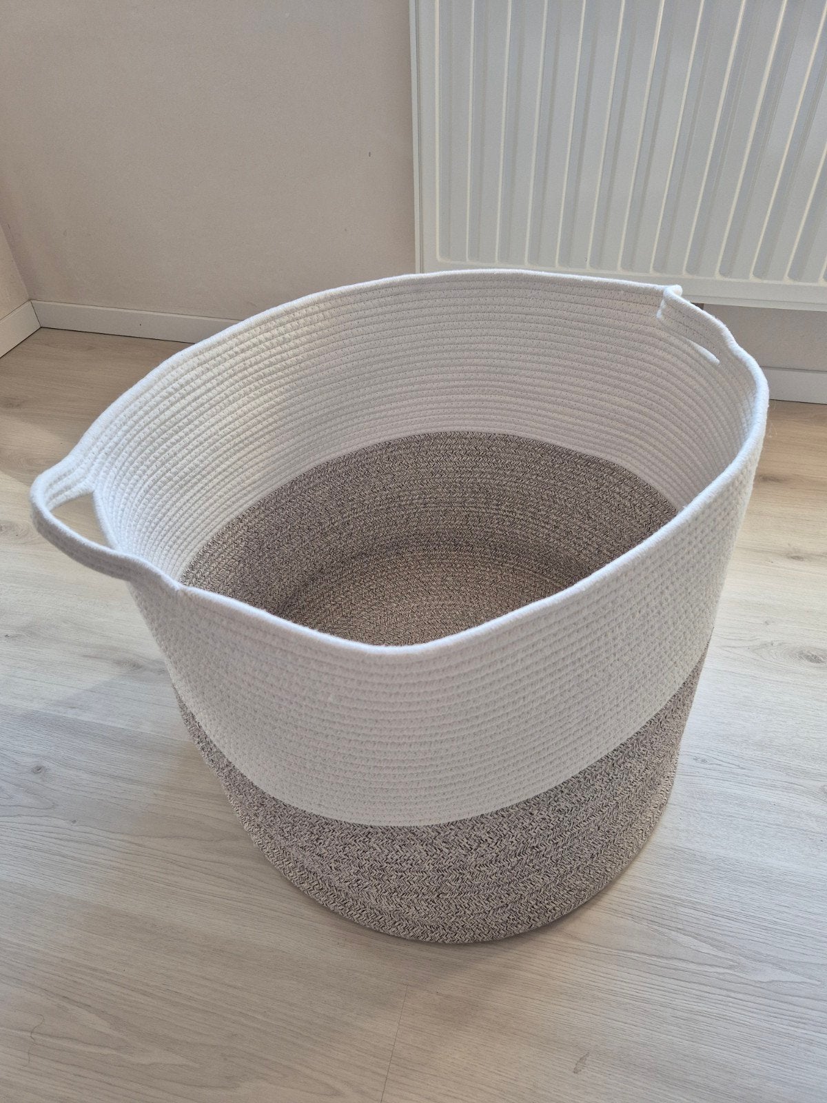 Grote decoratieve mand, Enlèvement, Panier