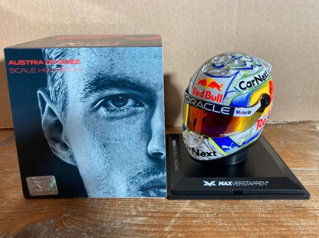 Max Verstappen 1:4 helm Austria GP 2022 Red Bull Racing, Ophalen of Verzenden, Nieuw, Formule 1