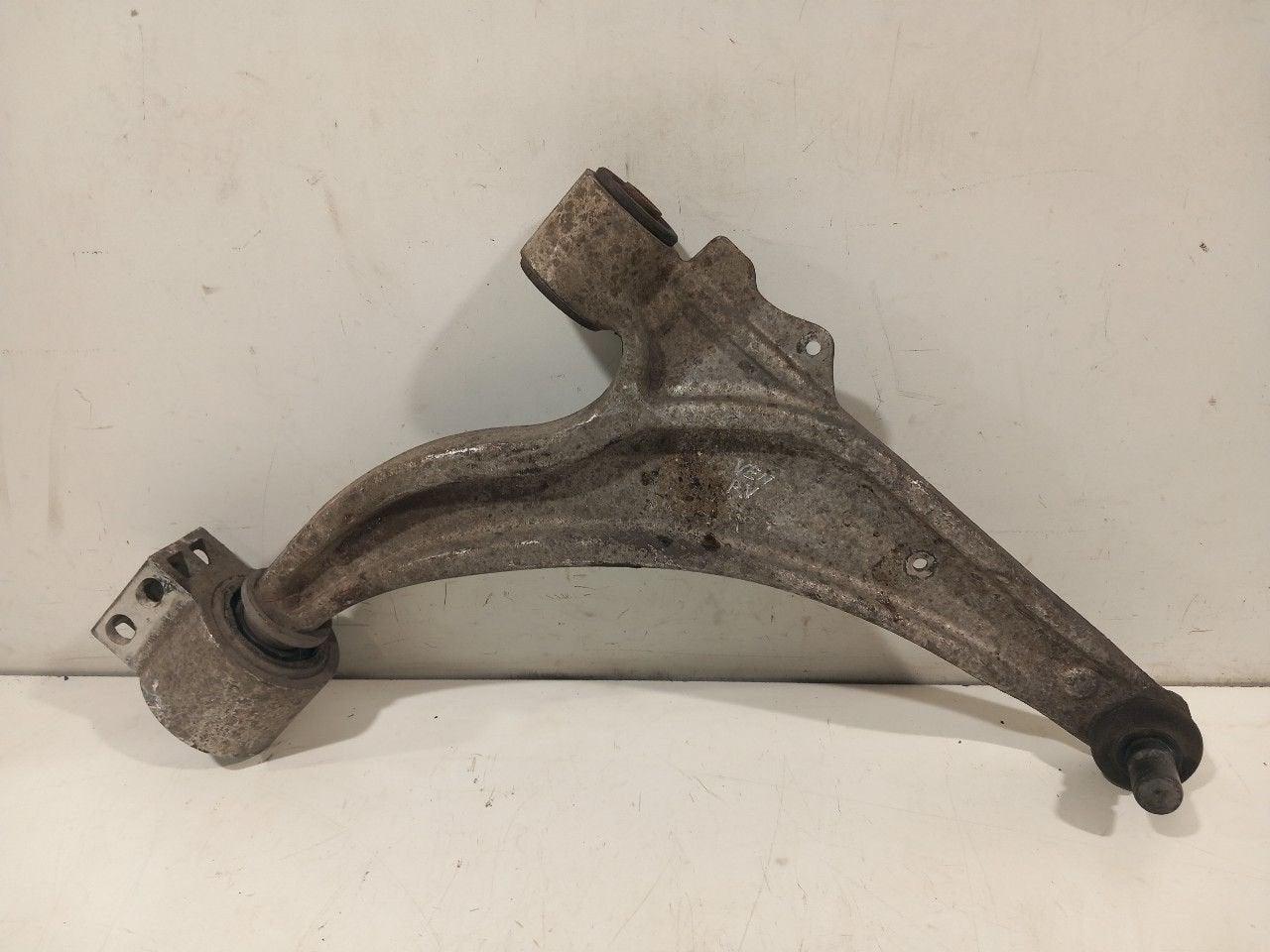 Draagarm rechts voor Opel Zafira, Onderdelen@venauto.nl, Van der Ven Autorecycling B.V., Gebruikt, Ettenseweg 76, 4706 PB Roosendaal, The Netherlands