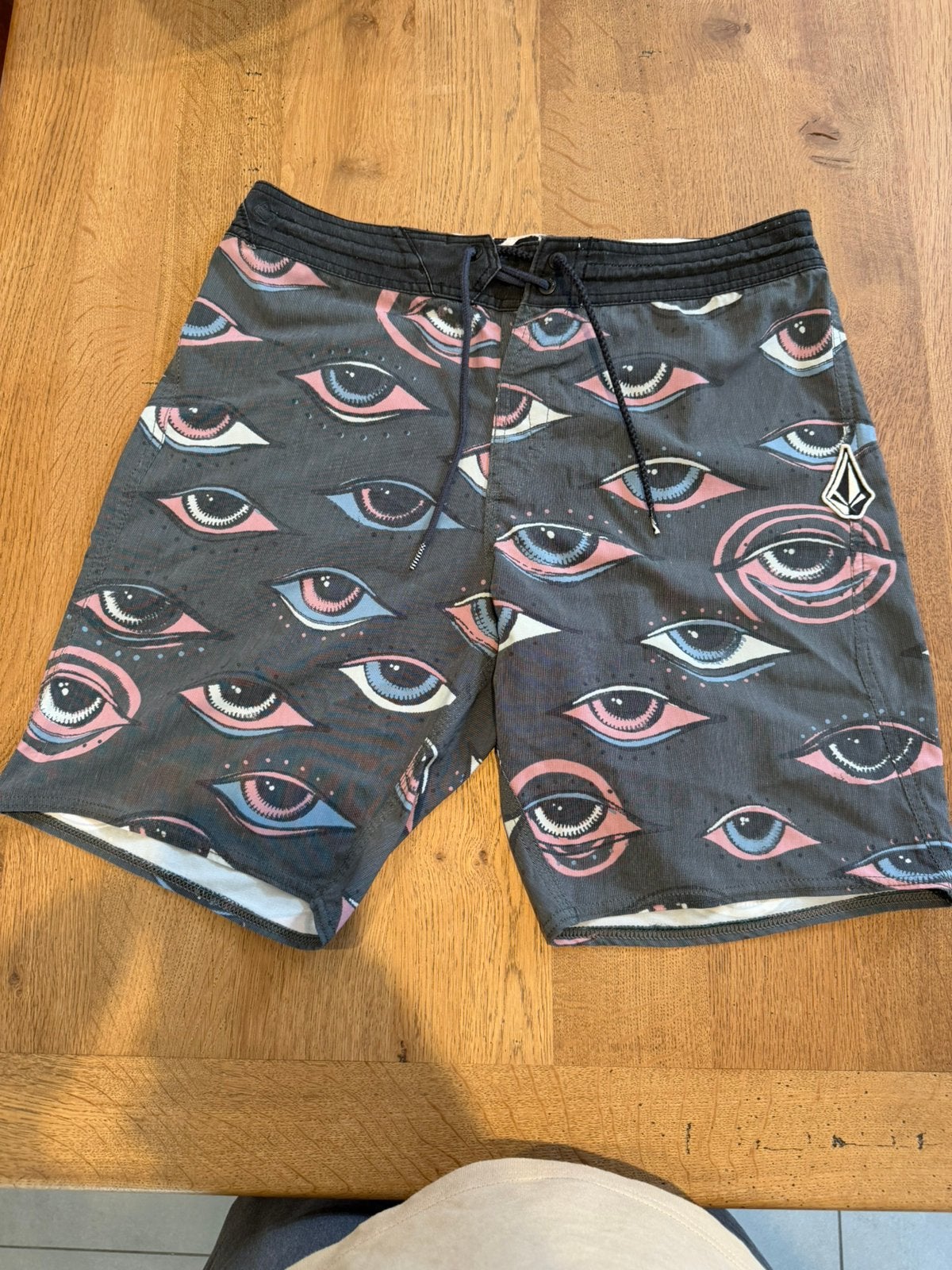 Volcom Stone Mod-Tech boardshort / zwemshort maat 30, Kleding | Heren, Ophalen, Zwemshort