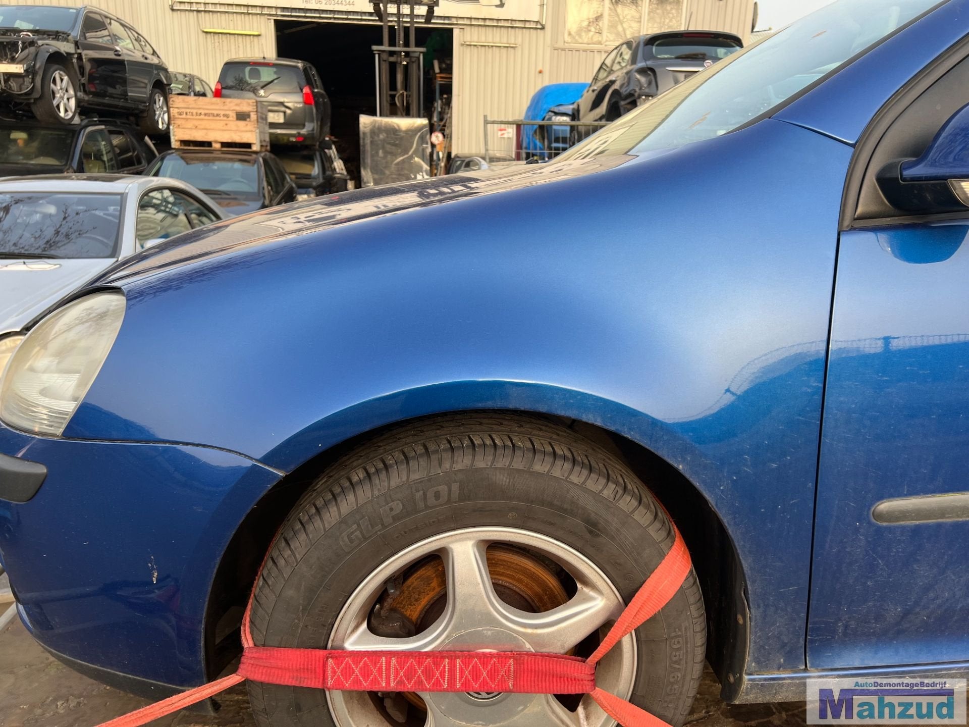 Aile avant gauche lat rale pour VW Golf 5 bleue LC5J (2004-2, Autos : Pièces & Accessoires, Volkswagen, Volkswagen AG, Vw@volkswagen.de