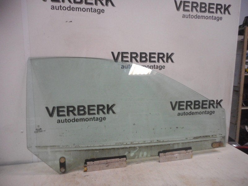 FENETRE OU VITRE DE PORTE DROIT Peugeot 406 Coupé (8C), Kontakt-peugeot@peugeot.com, Utilisé, Peugeot Deutschland GmbH, Bahnhofsplatz
65423  Rüsselsheim, DE