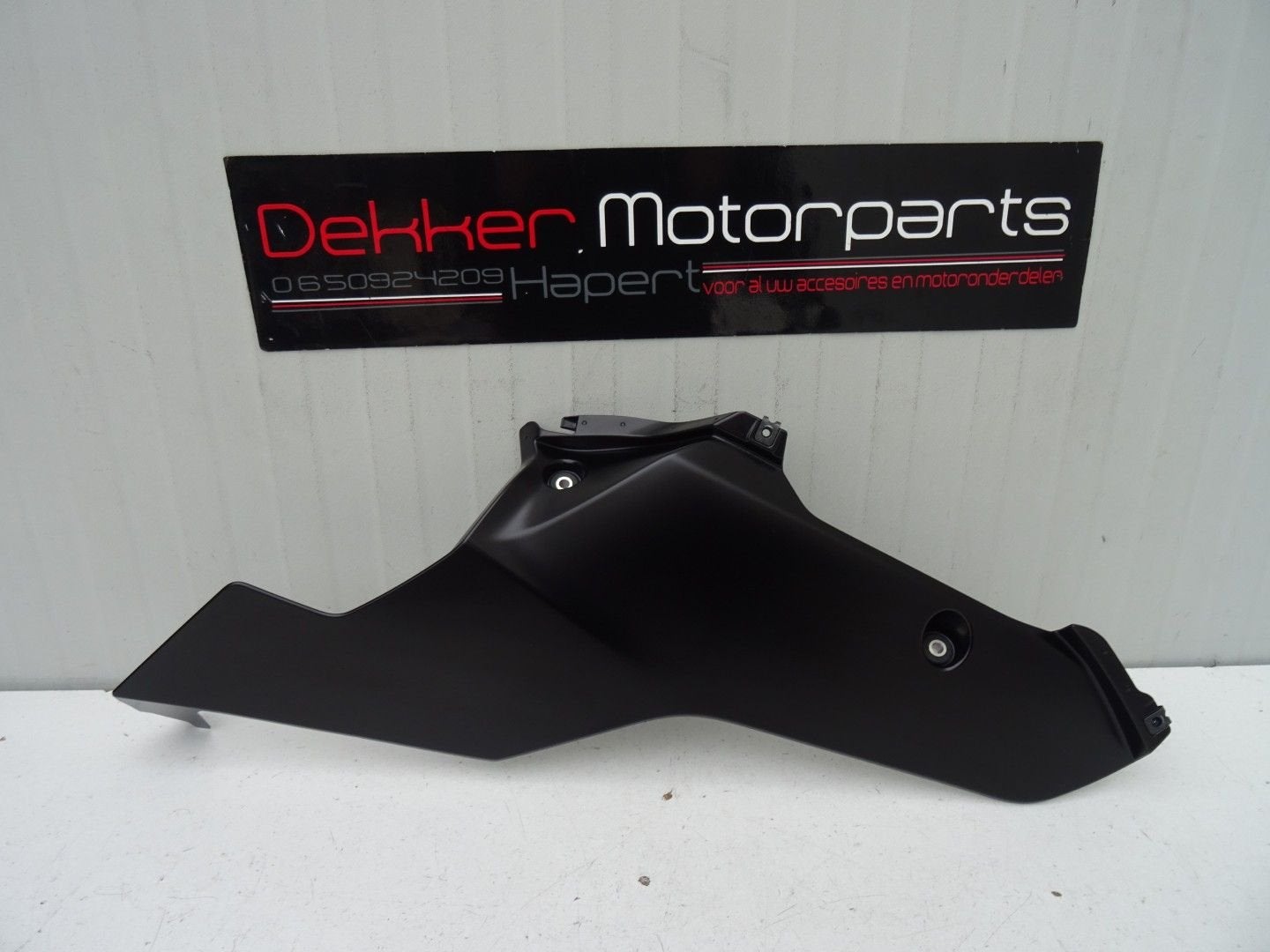 Rechter Onderkuip Yamaha YZF R6 2017-2018-2019-2020-2021 >, Motoren, -, -, Nieuw, Ophalen of Verzenden