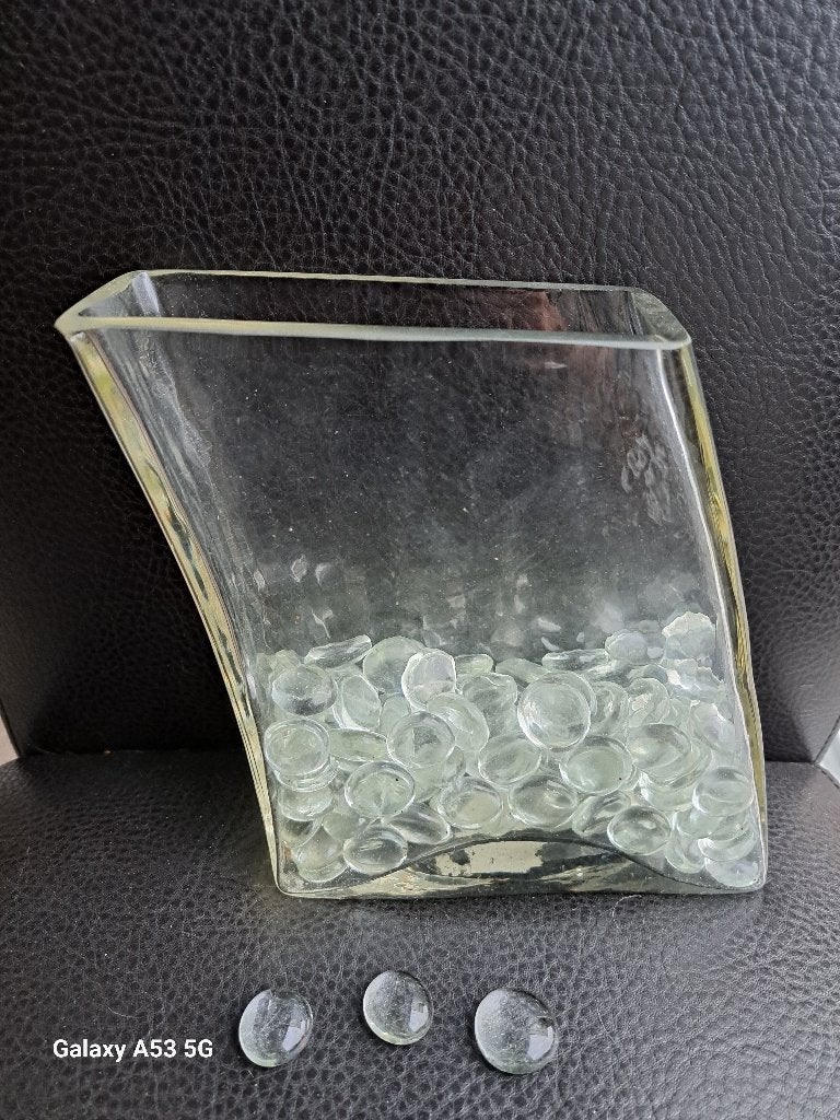 Vaas met glazen parels, Huis en Inrichting, Woonaccessoires | Vazen, Ophalen of Verzenden, Zo goed als nieuw, Glas, Minder dan 50 cm