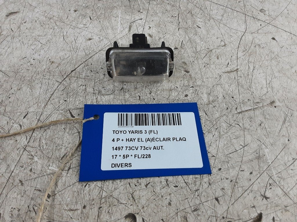 DIVERS DIVERS Toyota Yaris III (P13) (PBTGF20), Mevr. I. Hauben, Toyota, Utilisé, Rue de l'Espoir 34 34
4030  GRIVEGNÉE, BE