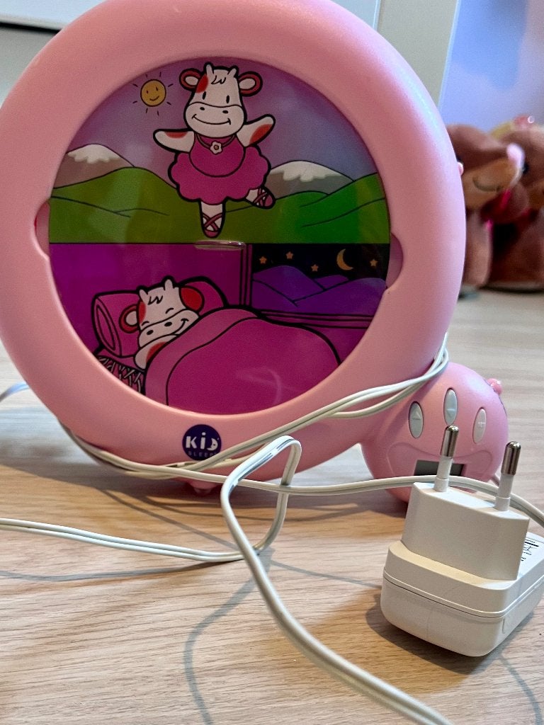 Roze kinderwekker (slaaptrainer), Ophalen, Zo goed als nieuw, Analoog