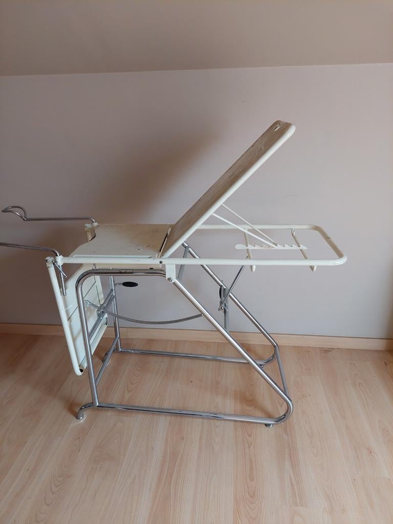 Fauteuil de gynécologie vintage, Antiquités & Art, Enlèvement