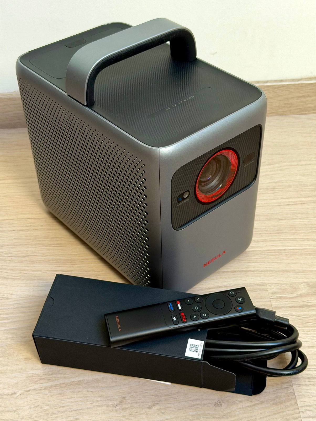 Nebula Cosmos 4K SE beamer, Audio, Tv en Foto, Ophalen, Zo goed als nieuw, Ultra HD (4K), Overige technologie
