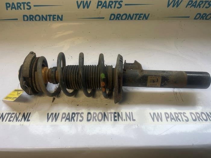 Barre amortisseur avant gauche d'un Audi A3, -, 3 mois de garantie, Audi, Utilisé