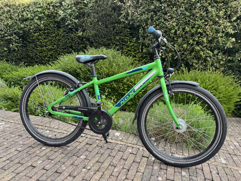 kinderfiets 24" wielen - naafdynamo - 7 naafversnellingen, Fietsen en Brommers, Fietsen | Jongens, Gebruikt, 24 inch, Handrem