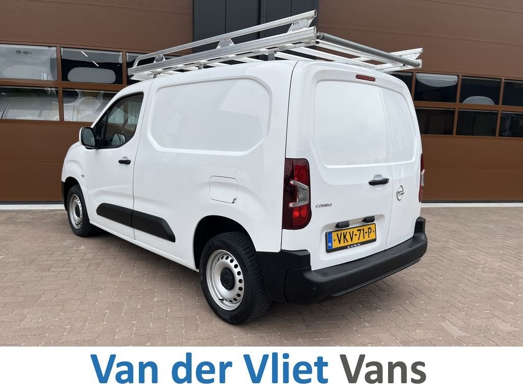 Opel Combo 1.5 D E6 102pk Edition Lease €211 p/m, Airco, N, Capteur de stationnement, 75 kW, Achat, 140 g/km