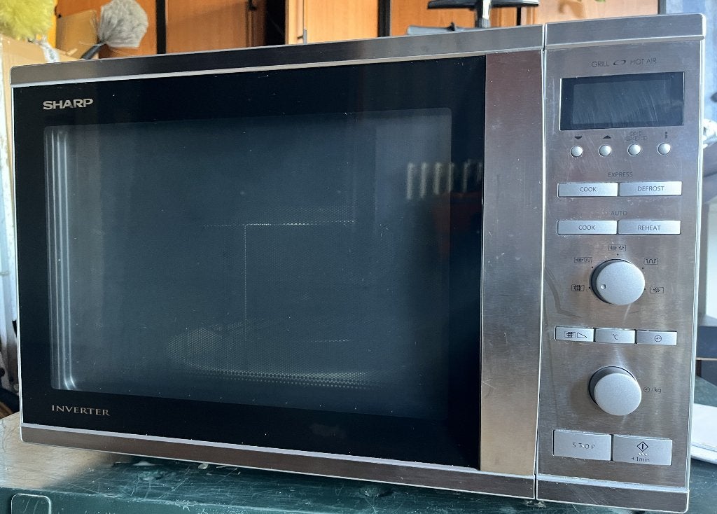 SHARP combimicrogolfoven, Elektronische apparatuur, Ophalen, Grill, Zo goed als nieuw, Draaiplateau