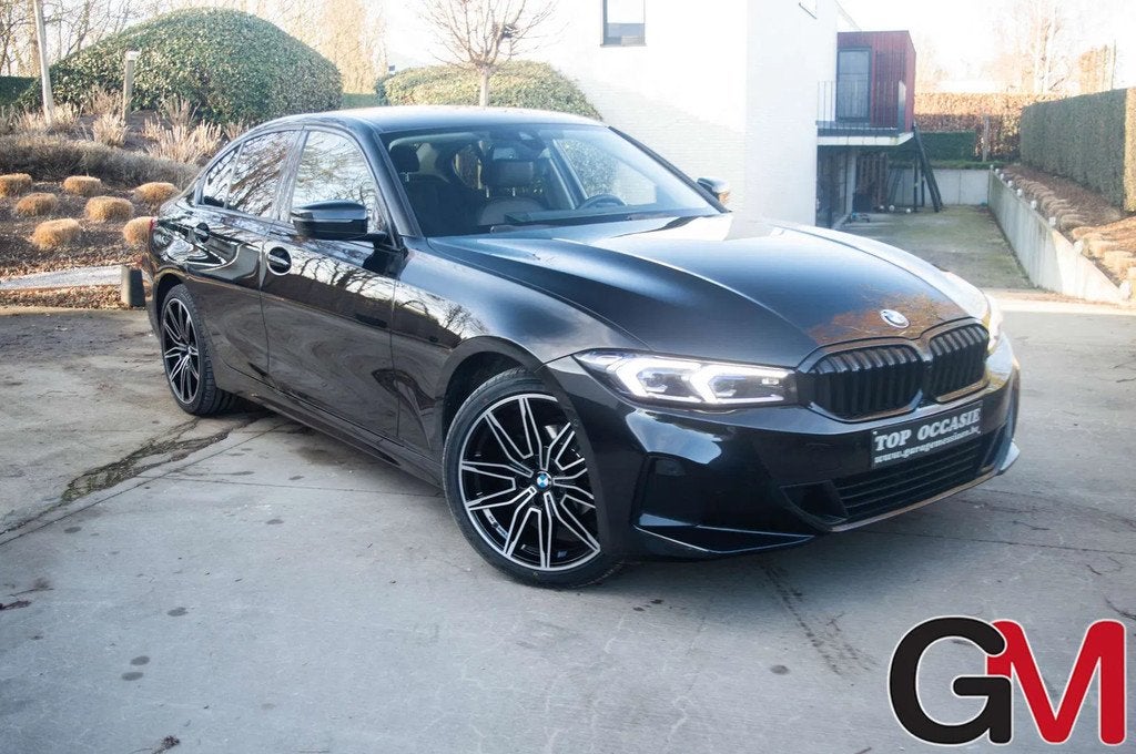 BMW 3 Serie 318 318i Aut. (bj 2024, automaat), Auto's, Automaat, Gebruikt, Zwart, 4 cilinders