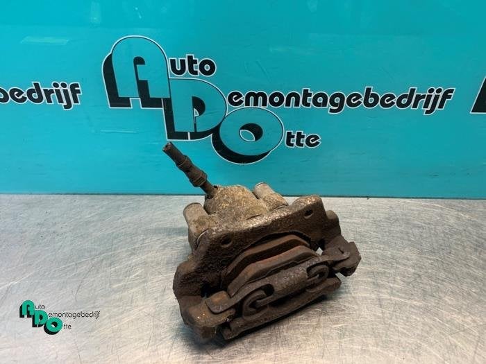 Remklauw (Tang) links-achter van een BMW 3-Serie (3-Serie 98, Gebruikt, -, -, Ophalen of Verzenden