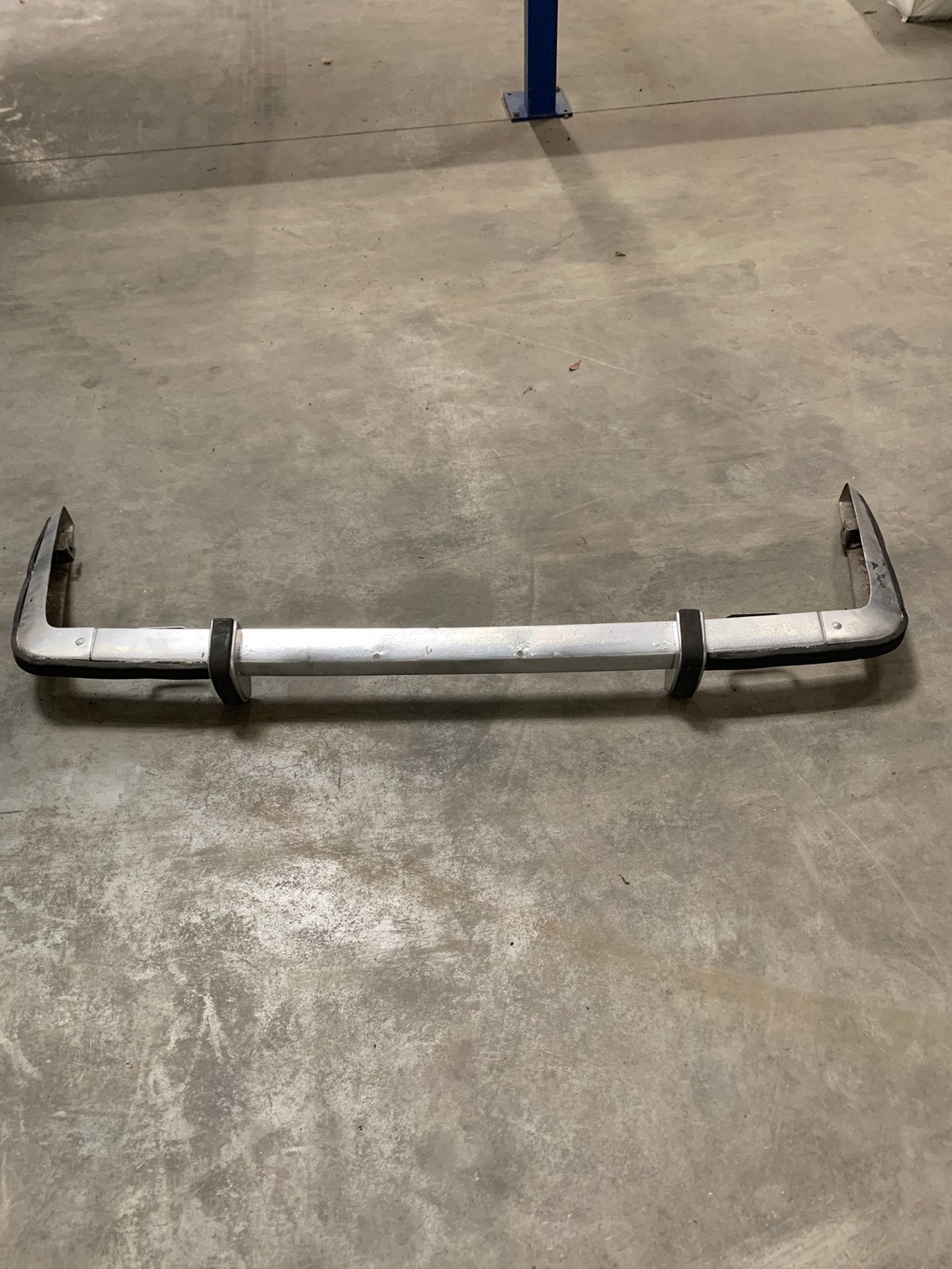 Datsun 240Z achter bumper, Ophalen of Verzenden