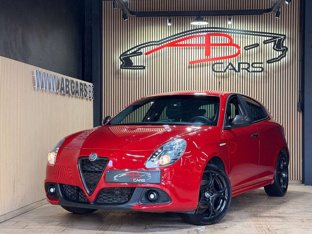 Alfa Romeo Giulietta 1.4 TB Super Sportiva * GARANTIE 12 MOI, Gebruikt, 4 cilinders, 164 g/km, 120 pk