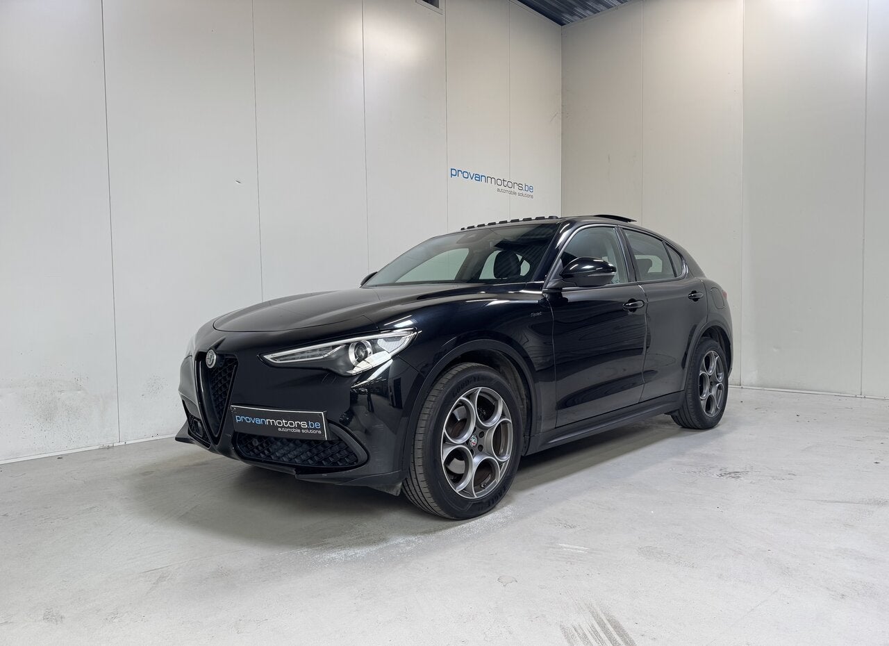 Alfa Romeo Stelvio 2.0 Benzine Autom. - Pano - Topstaat!, Auto's, 1995 cc, 4 cilinders, 0 kg, Zwart