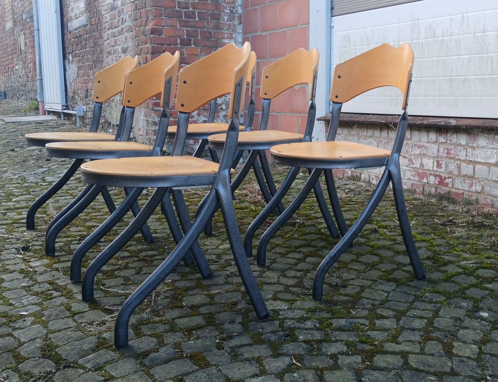 Set de 6 chaises C210 Souvignet, Mobilier d'école vintage, Brun, Enlèvement, Métal