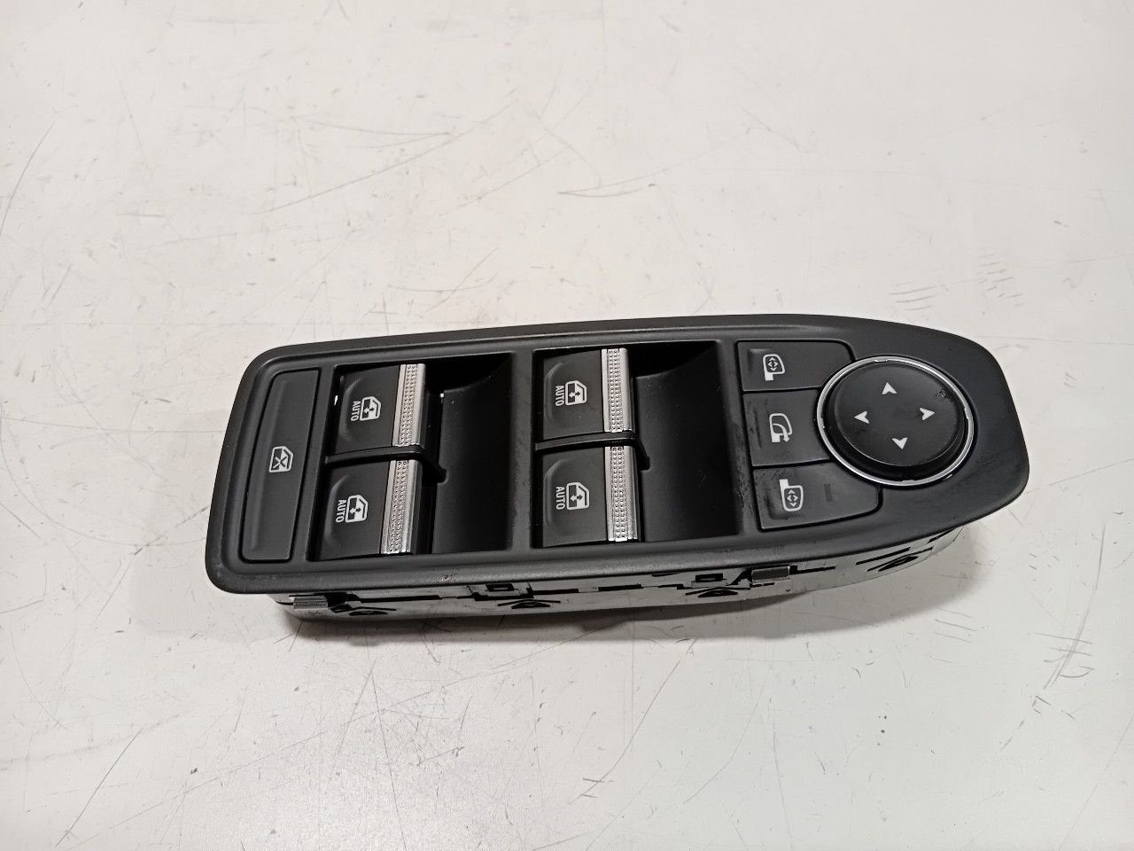 Bedieningspaneel elektrische ramen Renault Scenic, Onderdelen@venauto.nl, Van der Ven Autorecycling B.V., Ettenseweg 76, 4706 PB Roosendaal, The Netherlands