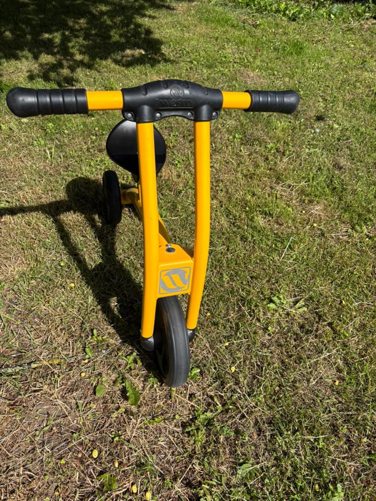 Draisienne 3 roues Wesco — qualité professionnelle (2-4 ans), Enlèvement, Comme neuf