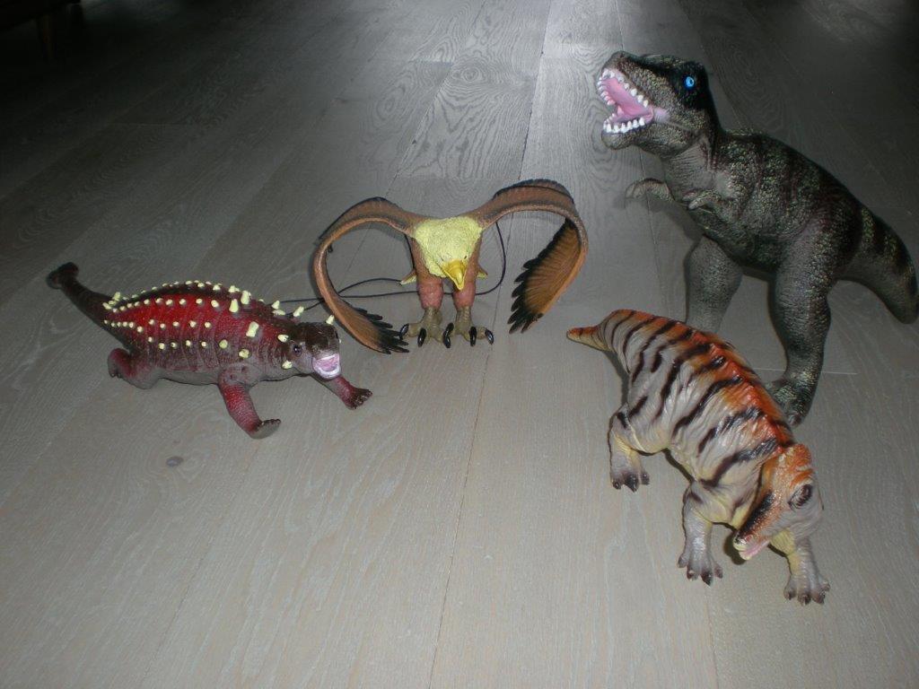 4 grands dinosaures, aigle, dinosaure T-Rex, Enlèvement ou Envoi