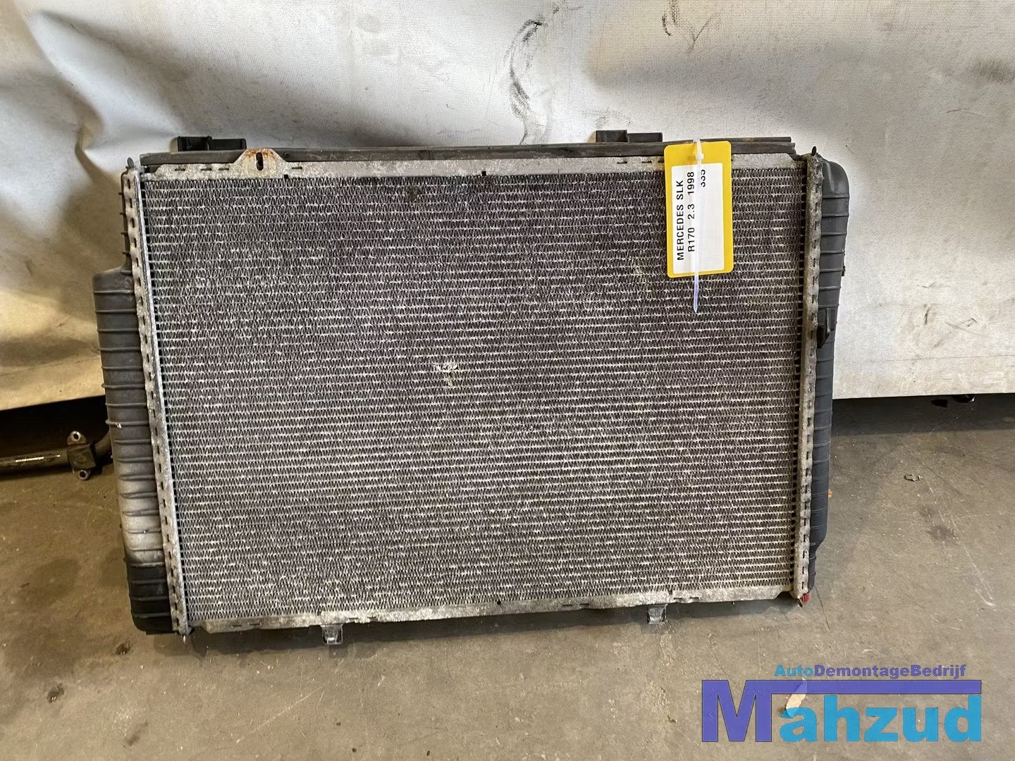 MERCEDES SLK R170 2.0 2.3 Radiateur 1996-2004, Autos : Pièces & Accessoires, Mercedes-Benz AG, Mercedes-Benz, Utilisé, Mercedesstrasse 120
70372  Stuttgart, DE