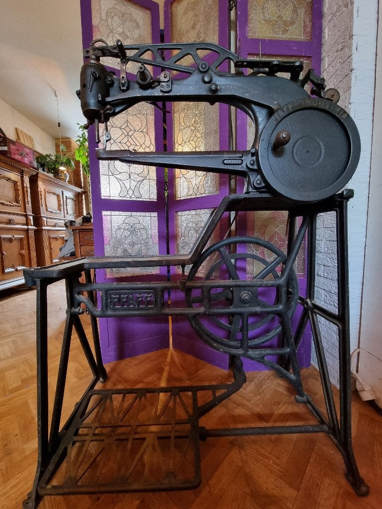 Ledernaaimachine, Ophalen, Gebruikt