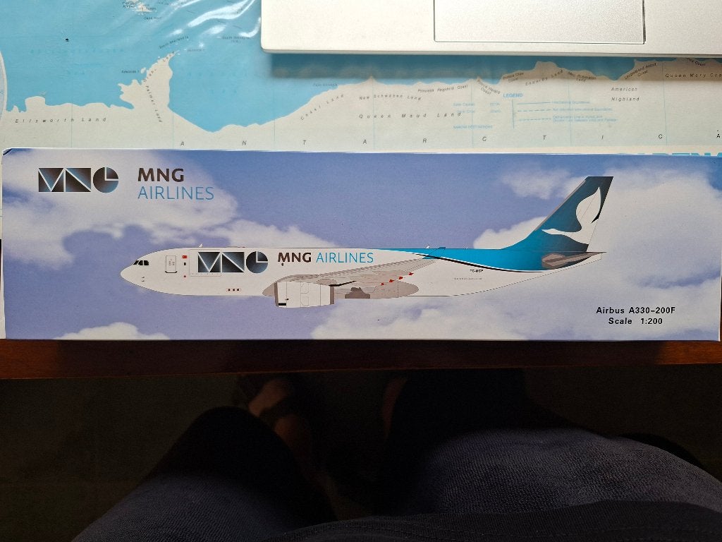 MNG Airlines Airbus A330-200F, Verzamelen, Ophalen of Verzenden, Nieuw, Schaalmodel
