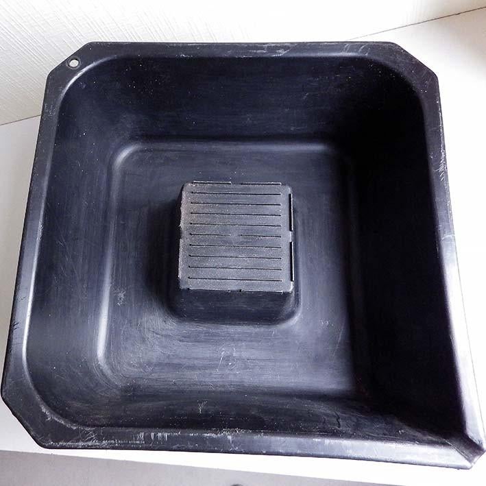 Kunststof Opvangbak voor Afvalolie., Ophalen, Gebruikt