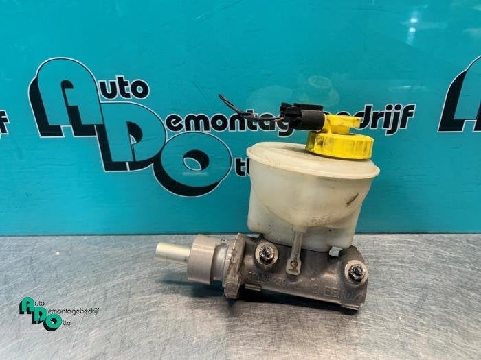 Hoofdremcilinder van een Volkswagen Golf (Golf 91-), Gebruikt, -, Volkswagen, -
